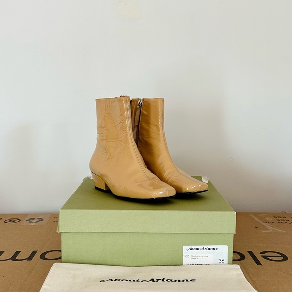 About Arianne Leather Boots - New - Picture 6 of 6